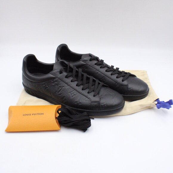 NWOB Louis Vuitton Luxembourg Monogram Embossed Leather Sneakers in Black US 9.5 - Picture 1 of 16